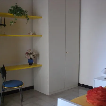 Alba Chiara Bed and Breakfast 3*