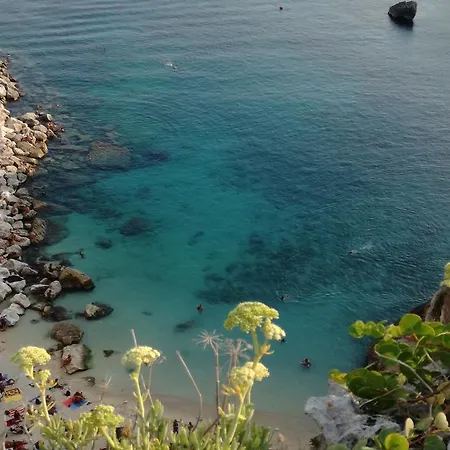 Alba Chiara Bed and Breakfast 3*