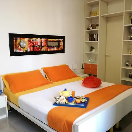 Alba Chiara Bed and Breakfast 3*