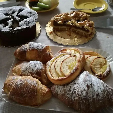 Bed and Breakfast Alba Chiara Poggiardo